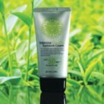 3W CLINIC INTENSIVE GREEN TEA SUNBLOCK CREAM SPF 50+PA+++ 70ML