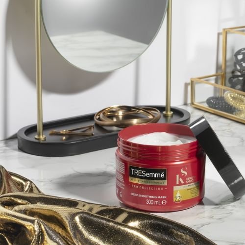 Tresemme Keratin Smooth Deep Smoothing Mask with marula oil – 300ml