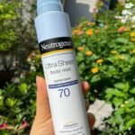Neutrogena Ultra Sheer Lightweight Sunscreen Spray SPF 70 (141gm)