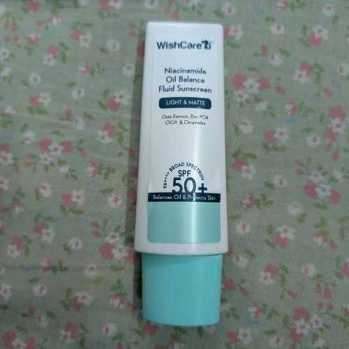 WishCare 5% Niacinamide Oil Balance Fluid Sunscreen SPF 50 PA++++ 50ml