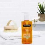 Neutrogena Clear & Defend Facial Wash – 200ml