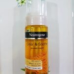 Neutrogena Clear & Soothe Mousse Cleanser – 150ml