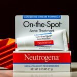 https://theordinarybangladesh.com/product/neutrogena-oil-free-moisture-spf15-115gm/
