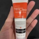 Neutrogena Rapid Clear Stubborn Acne Medication Spot Treatment Gel