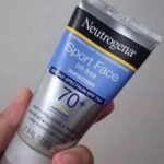 Neutrogena Sport Face Sunscreen SPF 70+ Oil-Free Facial Sunscreen Lotion (73ml)