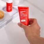Neutrogena Stubborn Acne AM Treatment – 56gm